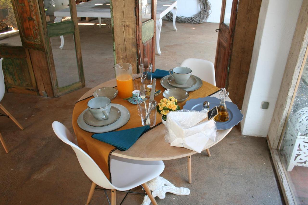 Le Rondini Bed & Breakfast Montras Luaran gambar