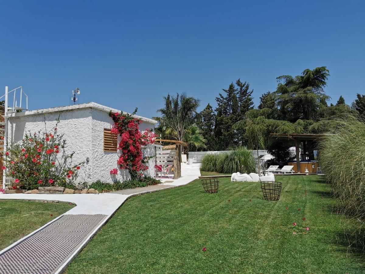 Le Rondini Bed & Breakfast Montras Luaran gambar